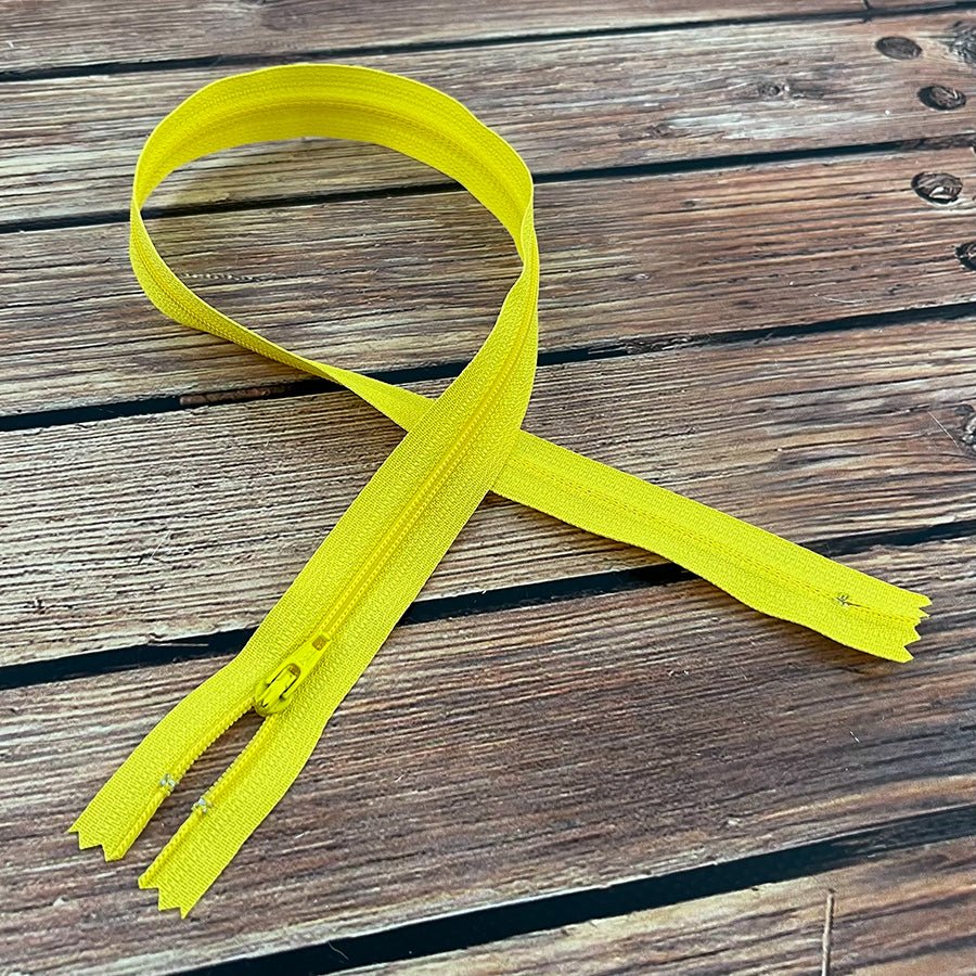 22" Dandelion Zipper by Atkinson Designs - Atkinson Designs from Fort Worth Fabric Studio