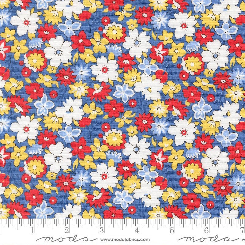 30's Playtime Bouncy Florals Bluebell – Remnant 27″ × 44″ - Moda from Fort Worth Fabric Studio