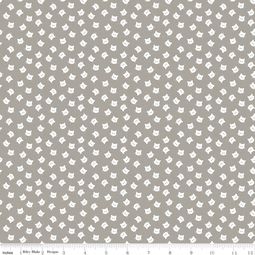 Riley Blake Costume Maker's Act II Scaredy Cat Buttons Gray 1 Yard Cut