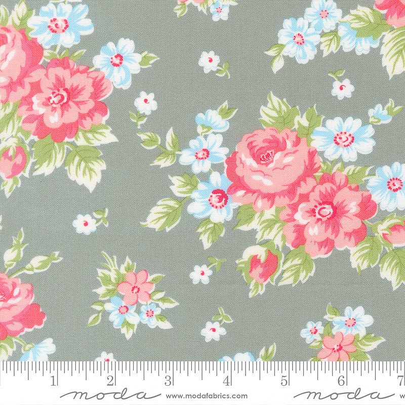A Cat Named Stitch Blooming Florals Tabby - Moda from Fort Worth Fabric Studio