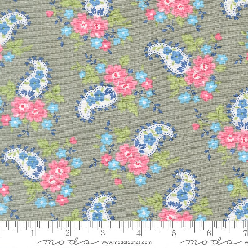 A Cat Named Stitch Paisley Florals Grey - Moda from Fort Worth Fabric Studio
