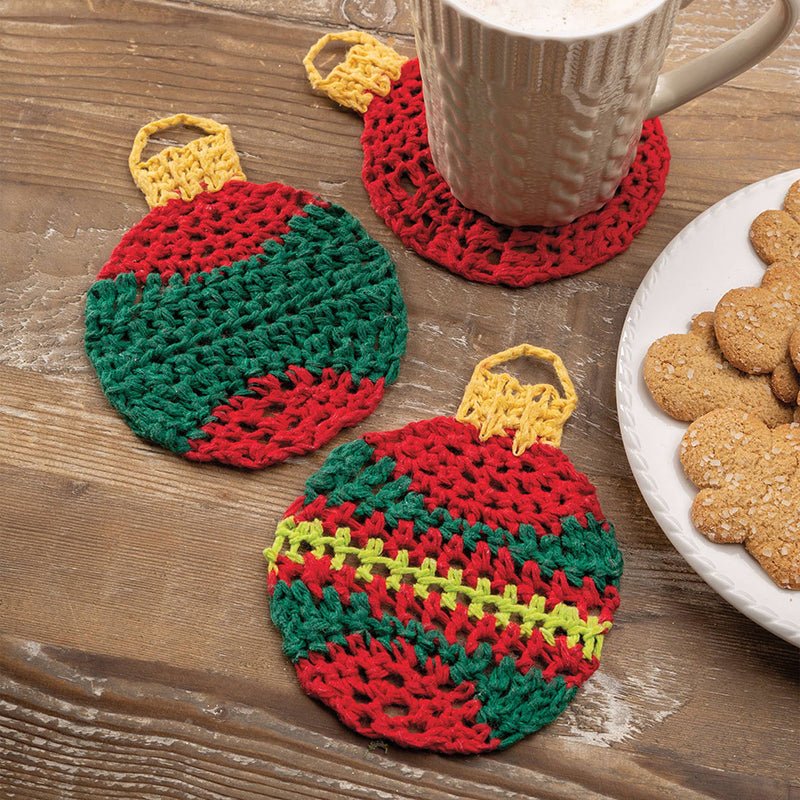 A Very Merry Crochet Christmas Pattern Book - Annie's Quilting from Fort Worth Fabric Studio