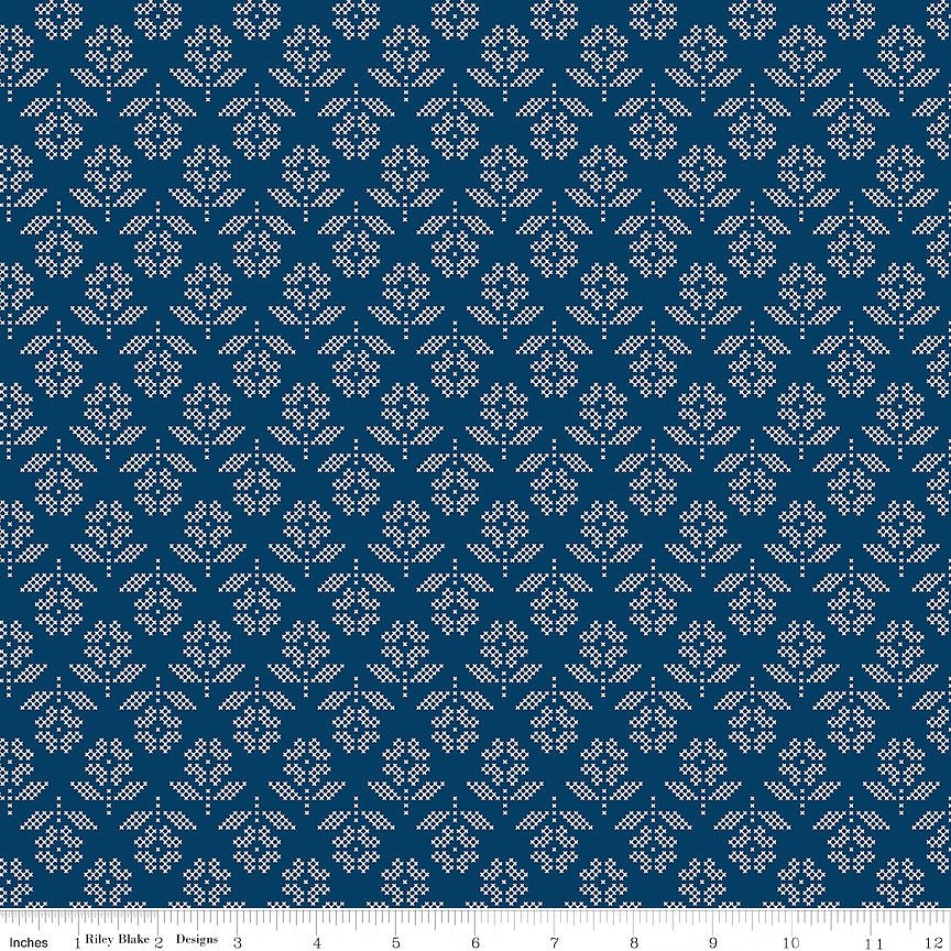 Denim & Daisy Flowers Oxford Blue - Riley Blake from Fort Worth Fabric Studio