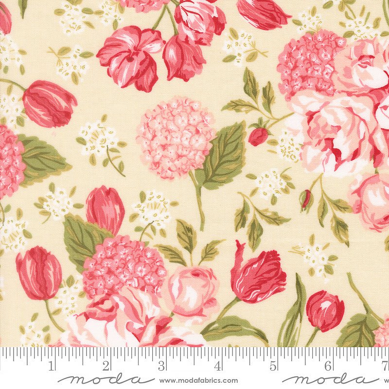 Je T'aime Garden Florals Lace - Moda from Fort Worth Fabric Studio