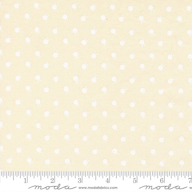Petals & Polka Dots Berries Lace White - Moda from Fort Worth Fabric Studio