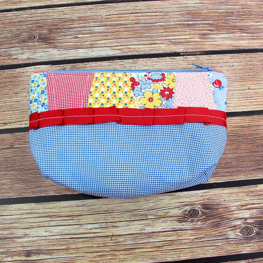 Ribbon Ruffle Pouch Kit with 30's Playtime from Moda - Moda from Fort Worth Fabric Studio