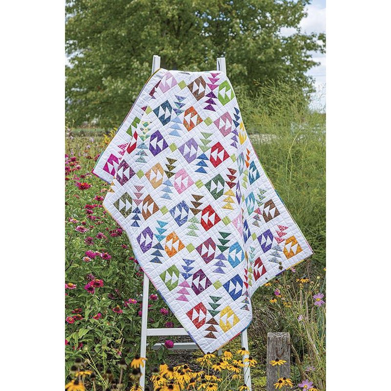 Scrap - Happy Quilts Pattern Book - Annie's Quilting from Fort Worth Fabric Studio