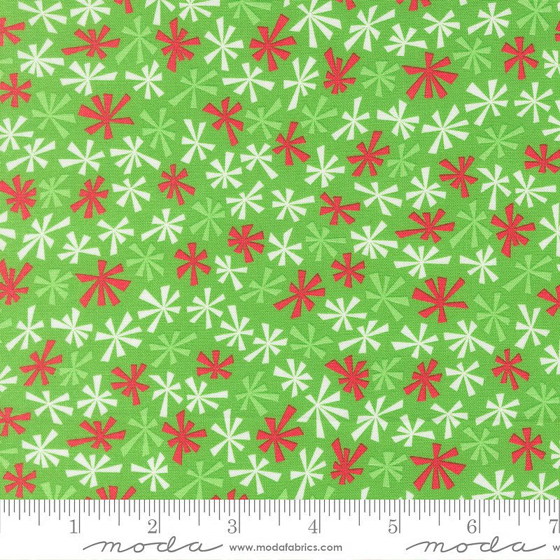 Snow Time Tinsel Blenders Hollyleaf - Moda from Fort Worth Fabric Studio