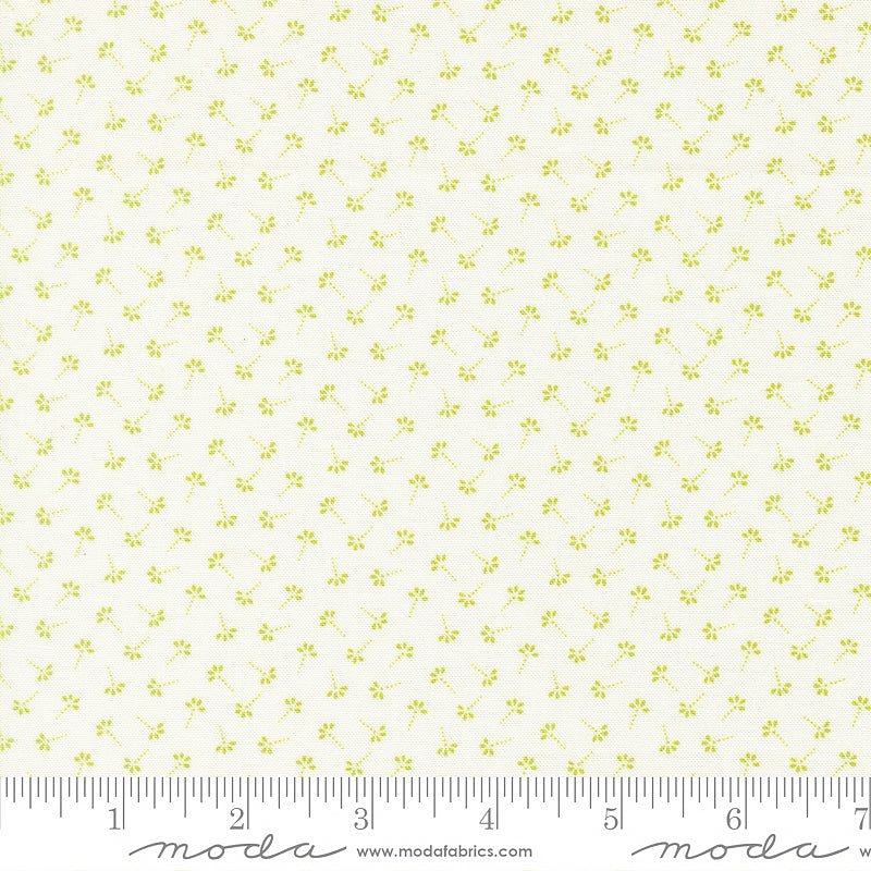 Summer's End Wisps Clover - Moda from Fort Worth Fabric Studio